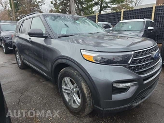 2023 Ford Explorer XLT - miniatura 4