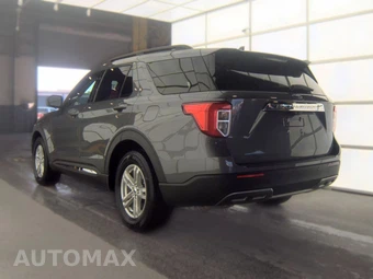 2023 Ford Explorer XLT – miniatura 6