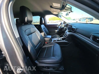 2023 Ford Explorer XLT – miniatura 8
