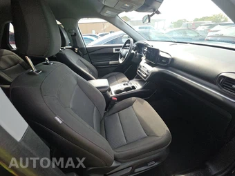 2023 Ford Explorer XLT - miniatura 8