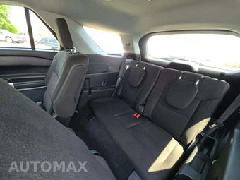 2023 Ford Explorer XLT - miniatura 14
