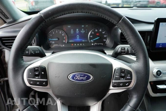 2023 Ford Explorer XLT - miniatura 10
