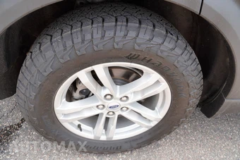2023 Ford Explorer XLT - miniatura 21