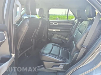 2023 Ford Explorer XLT - miniatura 16