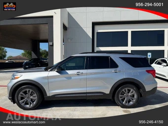 2023 Ford Explorer XLT - miniatura 2