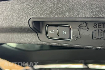 2023 Ford Explorer XLT - miniatura 19
