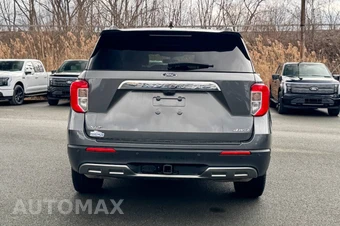 2023 Ford Explorer XLT - miniatura 4