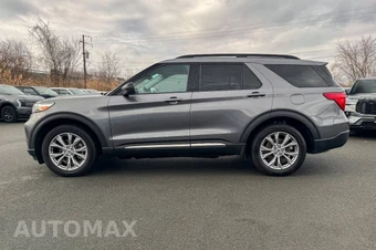 2023 Ford Explorer XLT - miniatura 6