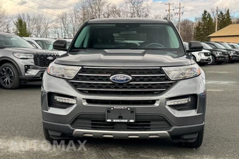 2023 Ford Explorer XLT - miniatura 8