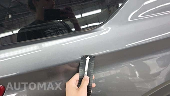 2023 Ford Explorer XLT - miniatura 25