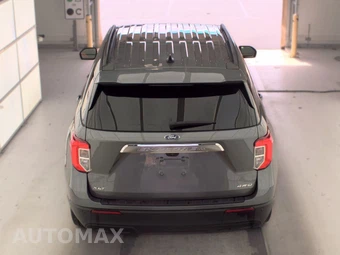 2023 Ford Explorer XLT - miniatura 5