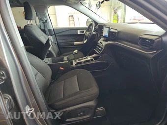 2023 Ford Explorer XLT - miniatura 8