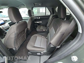 2023 Ford Explorer XLT - miniatura 13