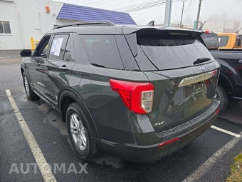 2023 Ford Explorer XLT - miniatura 2