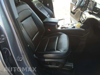 2023 Ford Explorer XLT - miniatura 19