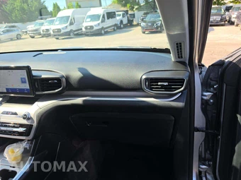 2023 Ford Explorer XLT - miniatura 20