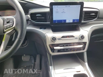 2023 Ford Explorer XLT - miniatura 11