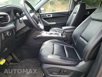 2023 Ford Explorer XLT - miniatura 7