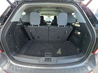 2023 Ford Explorer XLT - miniatura 11