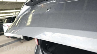 2023 Ford Explorer XLT - miniatura 16