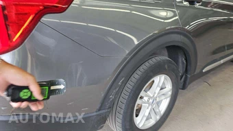 2023 Ford Explorer XLT - miniatura 31