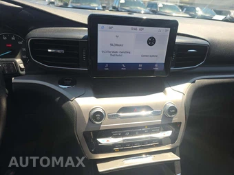 2023 Ford Explorer XLT - miniatura 10