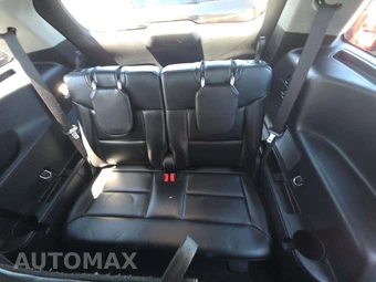 2023 Ford Explorer XLT - miniatura 14