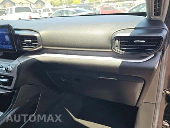 2023 Ford Explorer XLT - miniatura 17