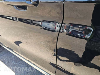 2023 Ford Explorer XLT - miniatura 22