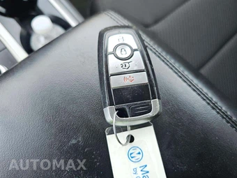 2023 Ford Explorer XLT - miniatura 5