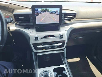 2023 Ford Explorer XLT - miniatura 7