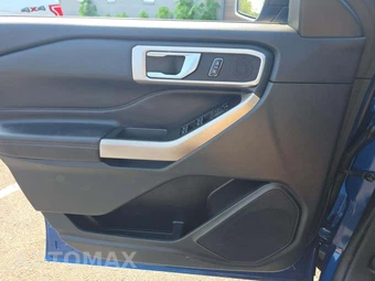 2023 Ford Explorer XLT - miniatura 31