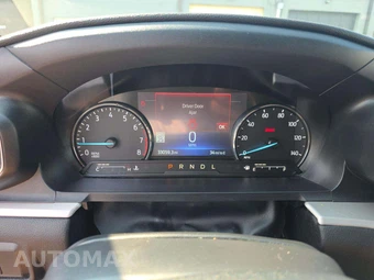 2023 Ford Explorer XLT - miniatura 9