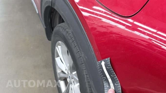 2023 Ford Explorer XLT - miniatura 25