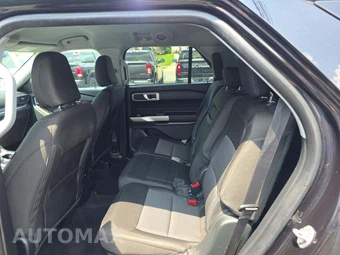 2023 Ford Explorer XLT - miniatura 10