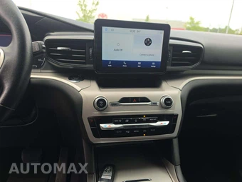 2023 Ford Explorer XLT - miniatura 7