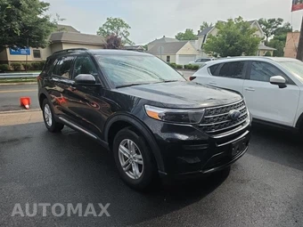 2023 Ford Explorer XLT - miniatura 3