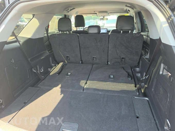 2023 Ford Explorer XLT - miniatura 15