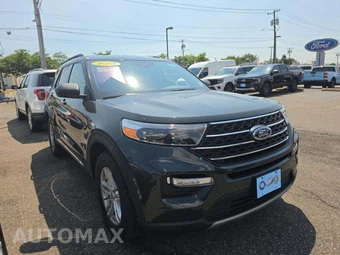 2023 Ford Explorer XLT - miniatura 4