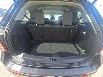 2023 Ford Explorer XLT - miniatura 15