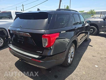 2023 Ford Explorer XLT - miniatura 3