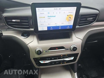 2023 Ford Explorer XLT - miniatura 10