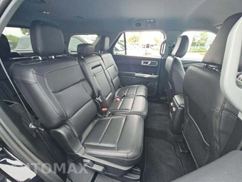 2023 Ford Explorer XLT - miniatura 17
