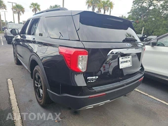 2023 Ford Explorer XLT - miniatura 2