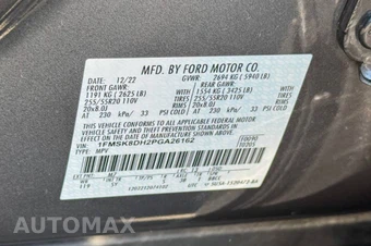 2023 Ford Explorer XLT - miniatura 25