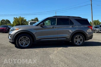 2023 Ford Explorer XLT - miniatura 6