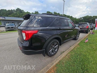 2023 Ford Explorer XLT - miniatura 3