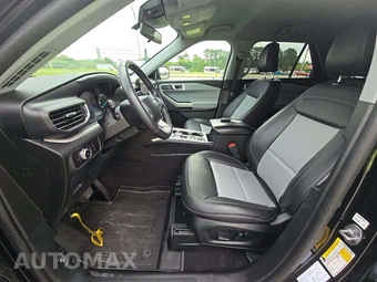 2023 Ford Explorer XLT - miniatura 6