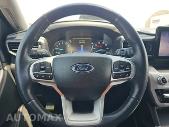 2023 Ford Explorer XLT - miniatura 10