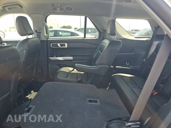2023 Ford Explorer XLT - miniatura 13